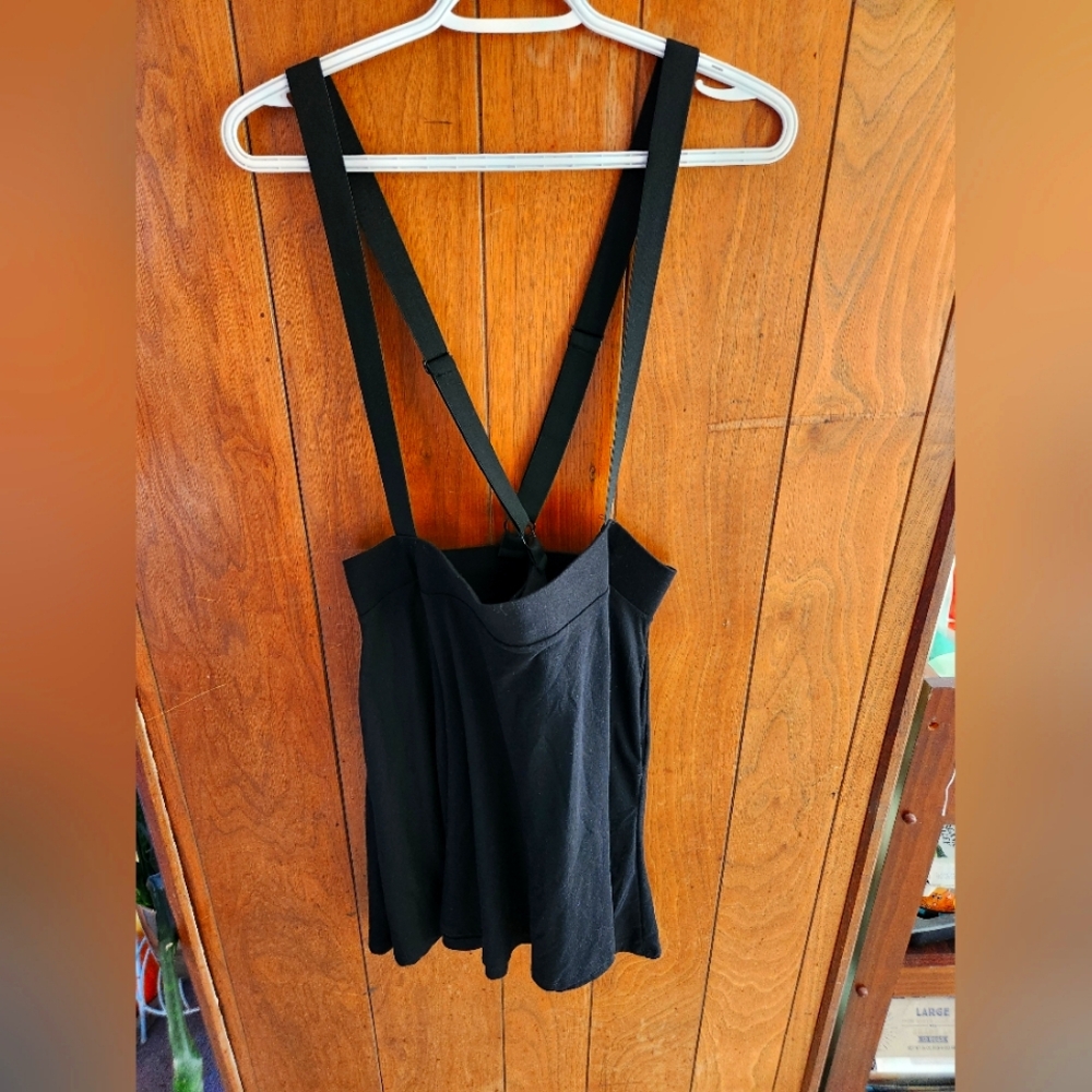 Hot Topic Suspenders Skirt, with pockets, 2XL